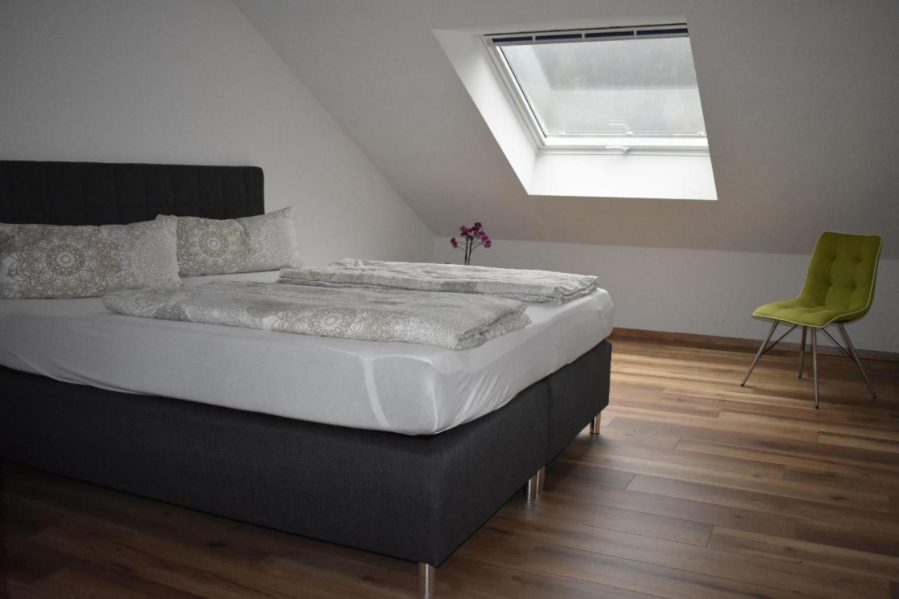 Ferienwohnung Wiedergruen 두르바흐 외부 사진